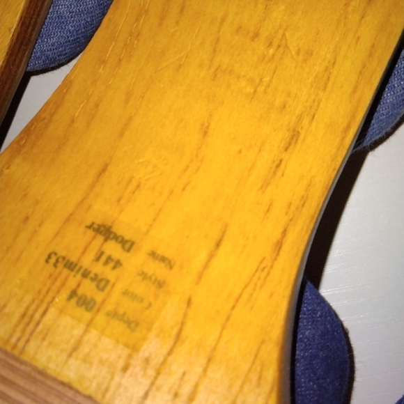 VINTAGE BAKERS Women's Black and Gray Sandals - Picture 6 of 8